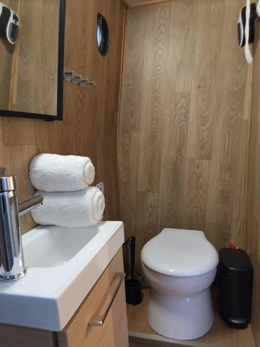 Peniche Cocoun Hotel Valence  Luaran gambar
