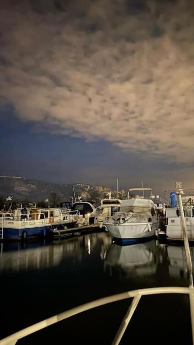 Peniche Cocoun Hotel Valence  Luaran gambar